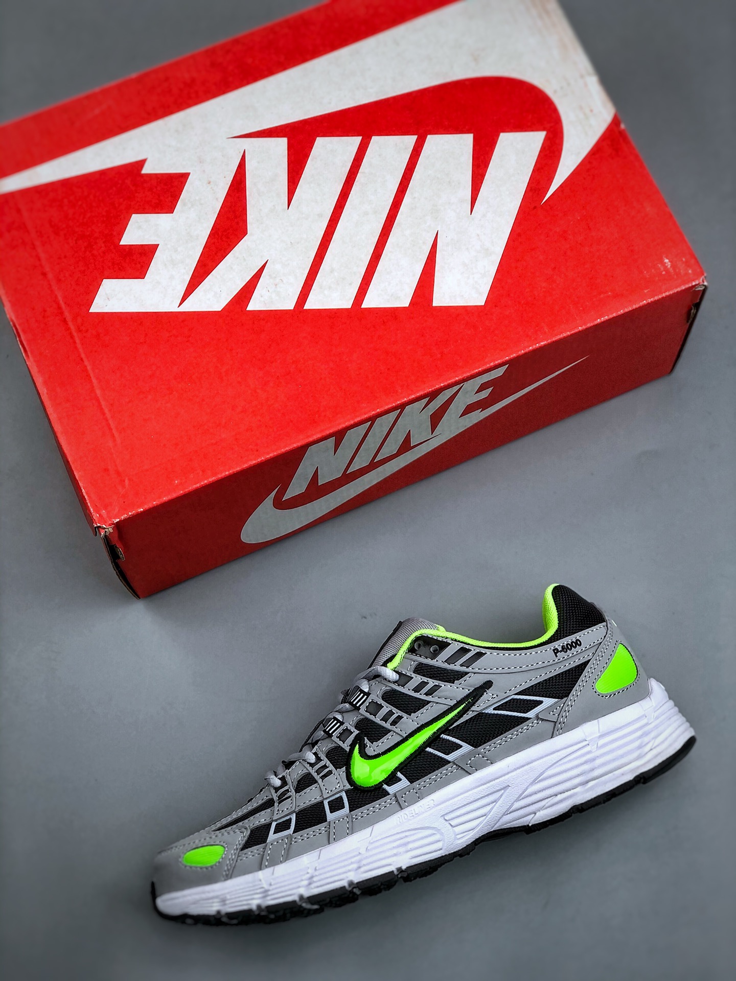 Nike P-6000 Retro Runner — Grey / Black / Neon view 3